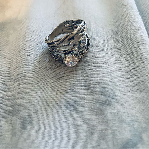 Silver ring - Picture 7 of 8